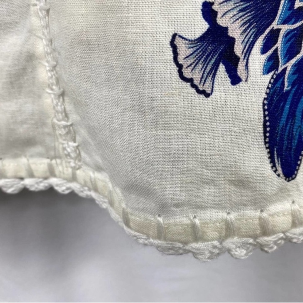 Anthropologie White and Blue Floral Tank Top - Picture 9 of 10